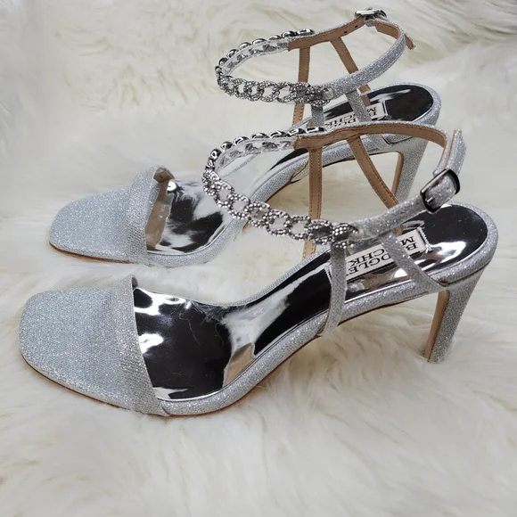 Badgley Mischka Kai Silver High Heels New In Box - Picture 16 of 17